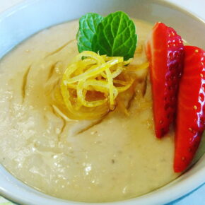 Pudding de amasake y almendras