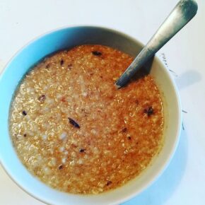 Gluten free sweet amaranth buckwheat porridge